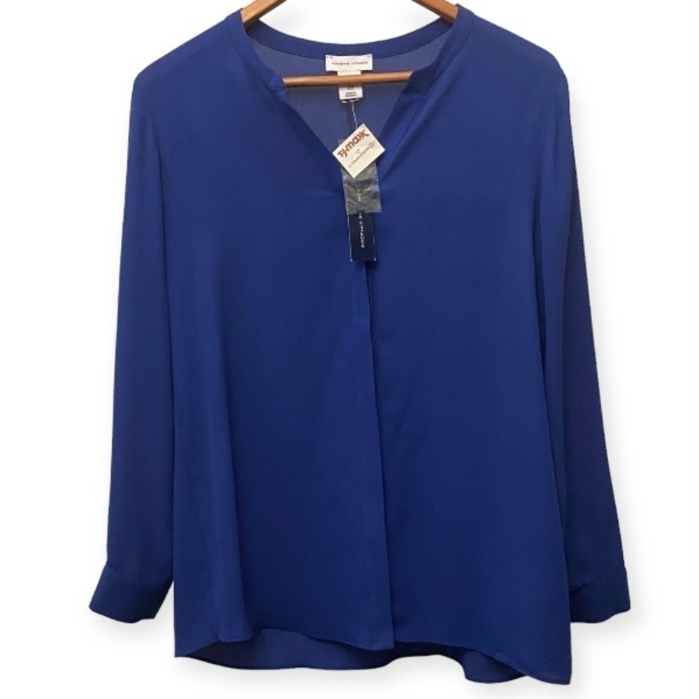 Adrienne Vittadini NWT Button Front Top Blouse Cornflower Blue Lightweight Med